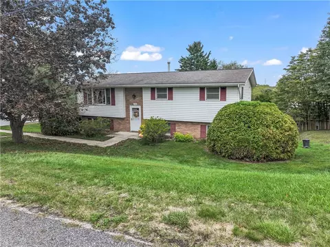 126 Meadow Ave, Midland, PA 15059