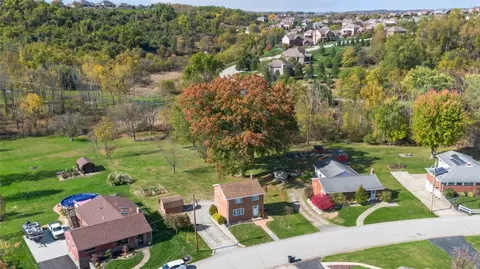 View/Area - 32 Corbett Ave, Irwin, PA 15642 photo 1 of 6