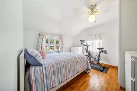 Bedroom - 32 Corbett Ave, Irwin, PA 15642 photo 5 of 5