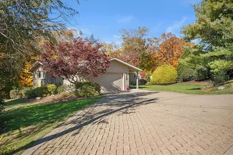 Exterior - 2380 Willow Dr, North Huntingdon, PA 15642 photo 18 of 18