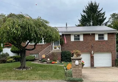 241 Springwood Dr, Verona, PA 15147