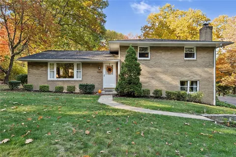 517 Alexander Rd, Latrobe, PA 15650