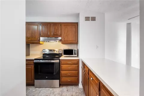405 Brookside Ct, Seven Fields, PA 16046 photo 17