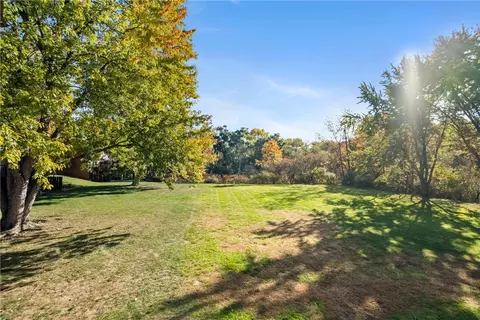 405 Brookside Ct, Seven Fields, PA 16046 photo 25