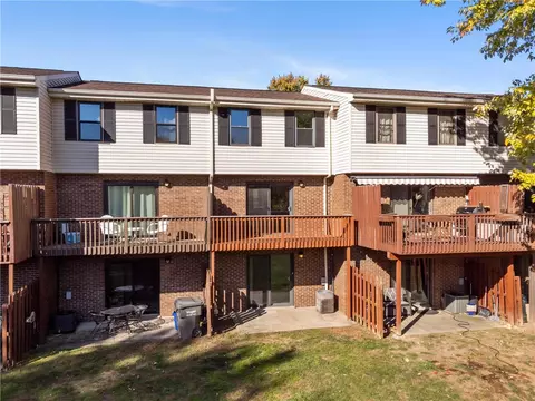 405 Brookside Ct, Seven Fields, PA 16046 photo 39