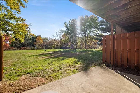 405 Brookside Ct, Seven Fields, PA 16046 photo 38