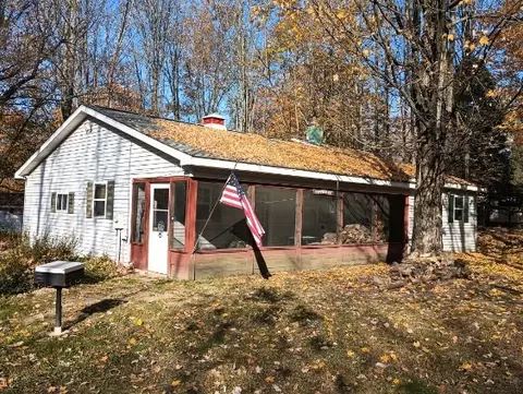 14367 Tanglewood Dr, Linesville, PA 16424