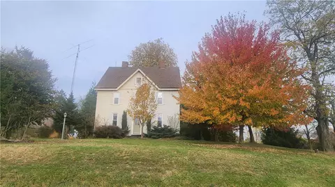 1023 Poke Run Church Rd, Apollo, PA 15613