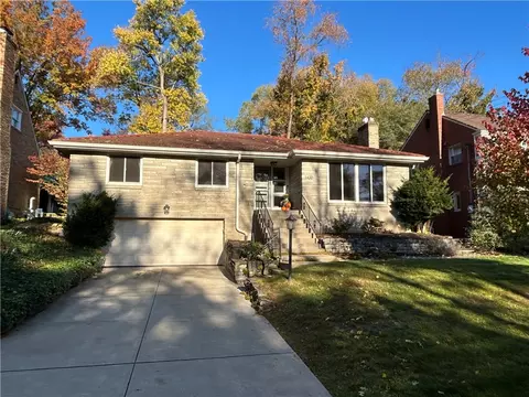 1430 Mohican Dr, Pittsburgh, PA 15228