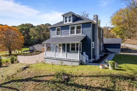 3506 Conway Wallrose Rd, Sewickley, PA 15143