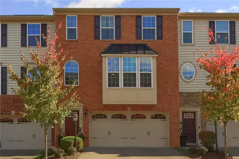1204 Pointe View Dr, Mars, PA 16046