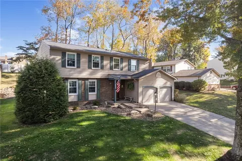 297 Challen Dr, Pittsburgh, PA 15236