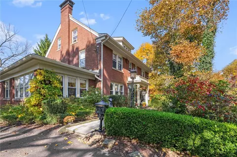 1 Scenery Rd, Pittsburgh, PA 15221