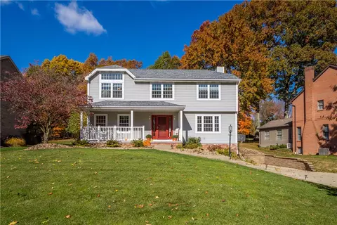 1037 Applejack, Gibsonia, PA 15044