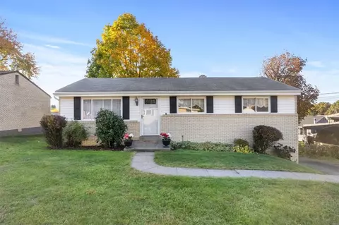 138 William Cir, Mckees Rocks, PA 15136