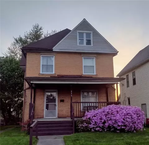 336 Cedar Ave, Sharon, PA 16146