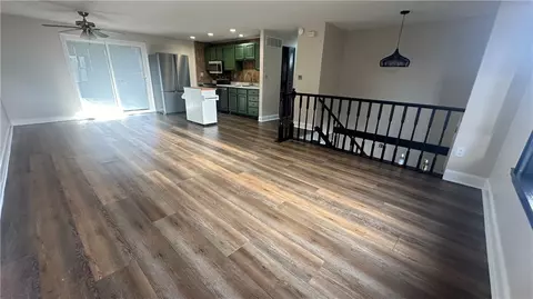 112 Eastern Dr, New Kensington, PA 15068 photo 9
