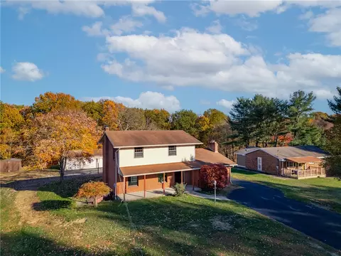 304 W Starz Rd, Cheswick, PA 15024