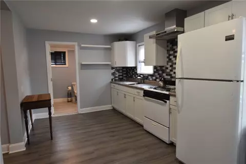Kitchen - 314 Longfellow, Vandergrift, PA 15690 photo 2 of 2