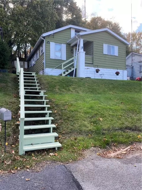 Other - 223 Bryant St, Vandergrift, PA 15690 photo 1 of 9