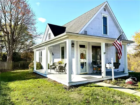 522 First Ave, Waynesburg, PA 15370