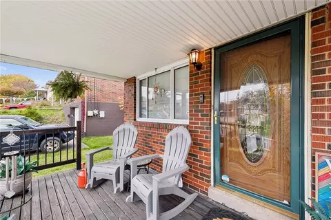 1527 Nash Ave, Pittsburgh, PA 15235