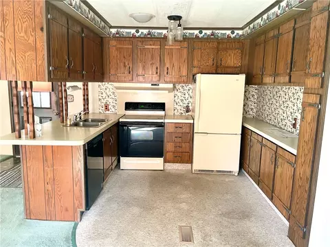 514 Lark Ln, Apollo, PA 15613 photo 11