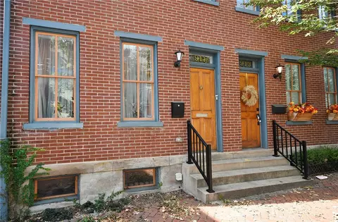 911 Middle St, Pittsburgh, PA 15212