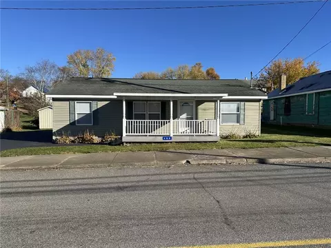 152 W Main St, Worthington, PA 16262