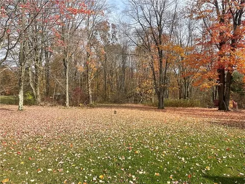 322 Hosack Rd, Jackson Center, PA 16133