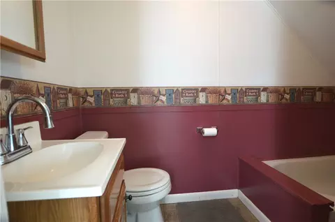 Bath - 621 Maple St, Irwin, PA 15642 photo 1 of 2
