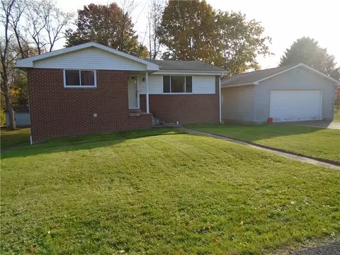 1423 4th Ave, Latrobe, PA 15650