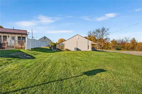 Exterior - 2706 Front St, Monaca, PA 15061 photo 3 of 7