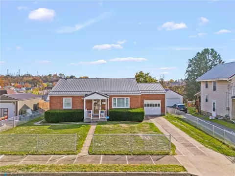 180 Lawrence Ave, Washington, PA 15301