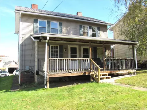 Exterior - 314 316 Spruce St, Vandergrift, PA 15690 photo 2 of 5