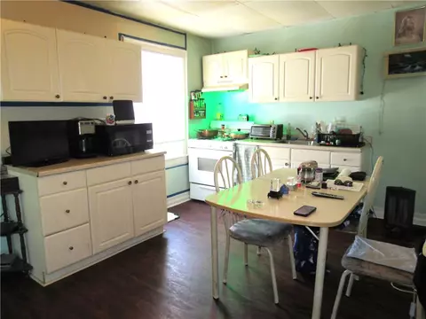 Kitchen - 314 316 Spruce St, Vandergrift, PA 15690 photo 2 of 3