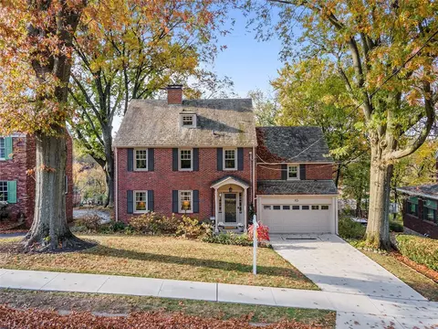 85 Roycroft Ave, Pittsburgh, PA 15228