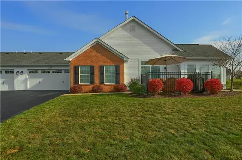 6001 Laurel Ct, Harmony, PA 16037
