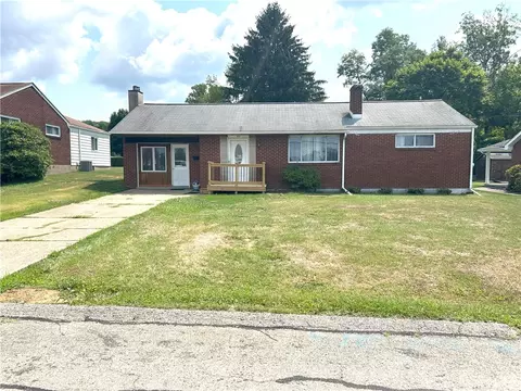 115 Sylvan Dr, Lower Burrell, PA 15068