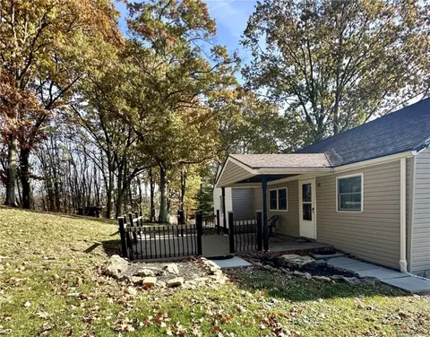 1281 Old State Rd, Apollo, PA 15613 photo 5