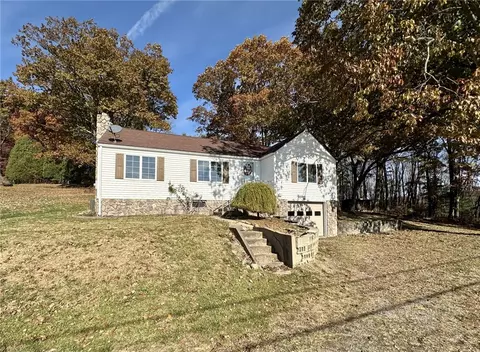 1281 Old State Rd, Apollo, PA 15613 photo 4
