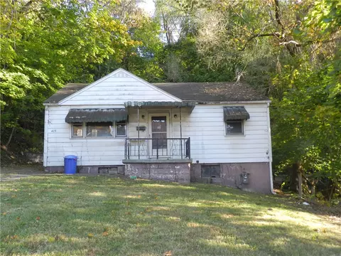 415 Virginia Ave, Midland, PA 15059