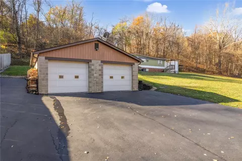 708 Collinsburg Rd, West Newton, PA 15089