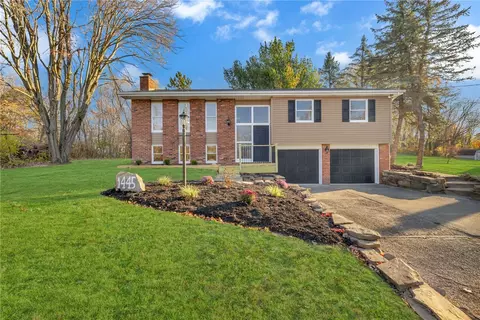 1445 Barclay Hill Rd, Beaver, PA 15009