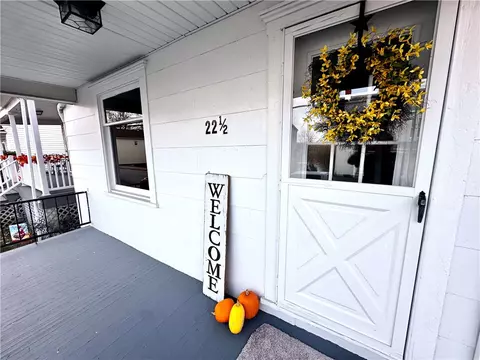 22 12 S Water St, Masontown, PA 15461