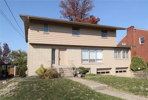5040 Debra Dr, Pittsburgh, PA 15236