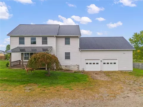 91 Kyle Ave, Fairchance, PA 15436
