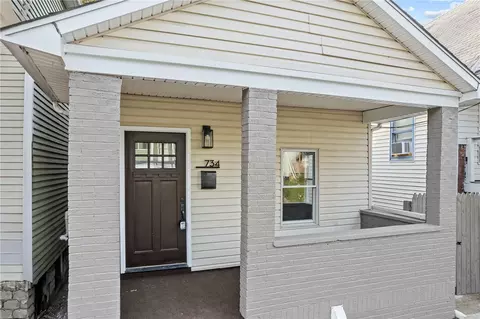 734 Colonial Ave, Monaca, PA 15061