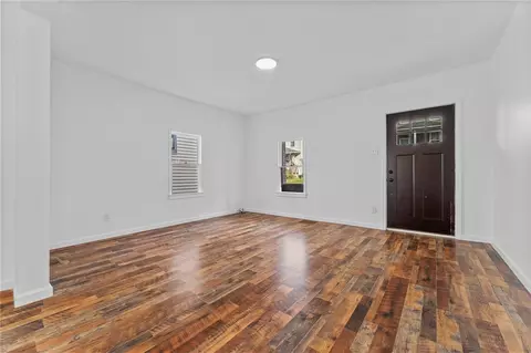 Living - 734 Colonial Ave, Monaca, PA 15061 photo 1 of 5