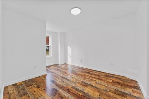 Bedroom - 734 Colonial Ave, Monaca, PA 15061 photo 1 of 4